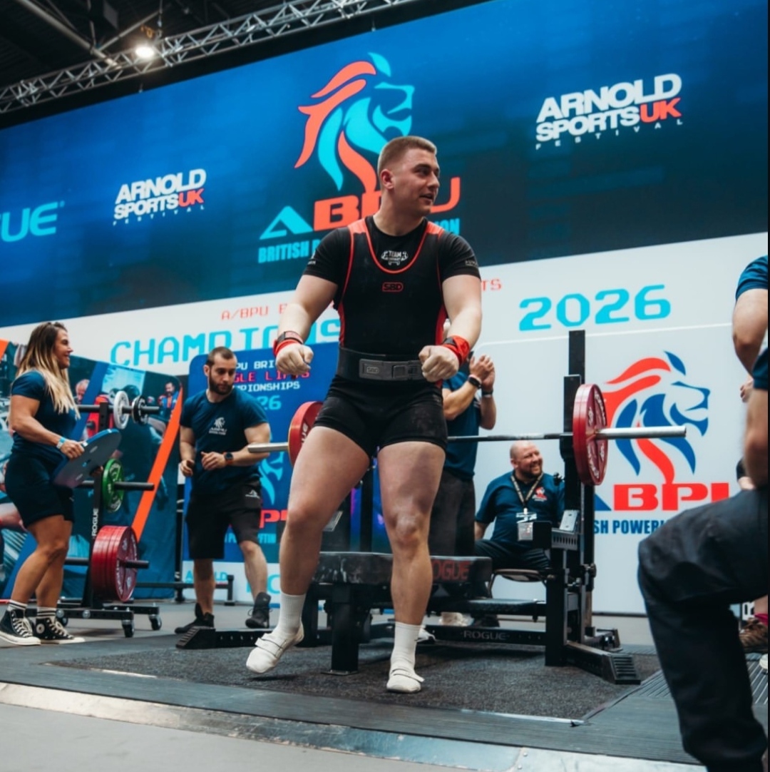 Rob Saunders competing at the British Powerlifting Championships